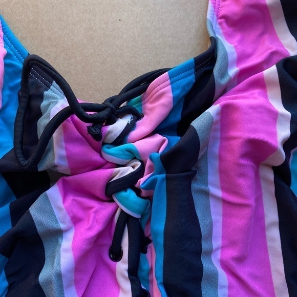 No Boundaries one piece swim suit, Size 3XL - Picture 2 of 5